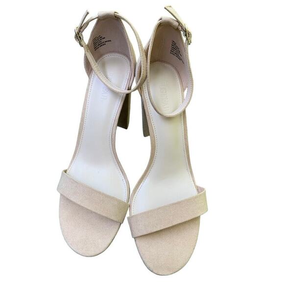 NEW Just Fab Lorelei Vegan Suede Block Heel Strappy Pump Nude Size 9 - Picture 2 of 5